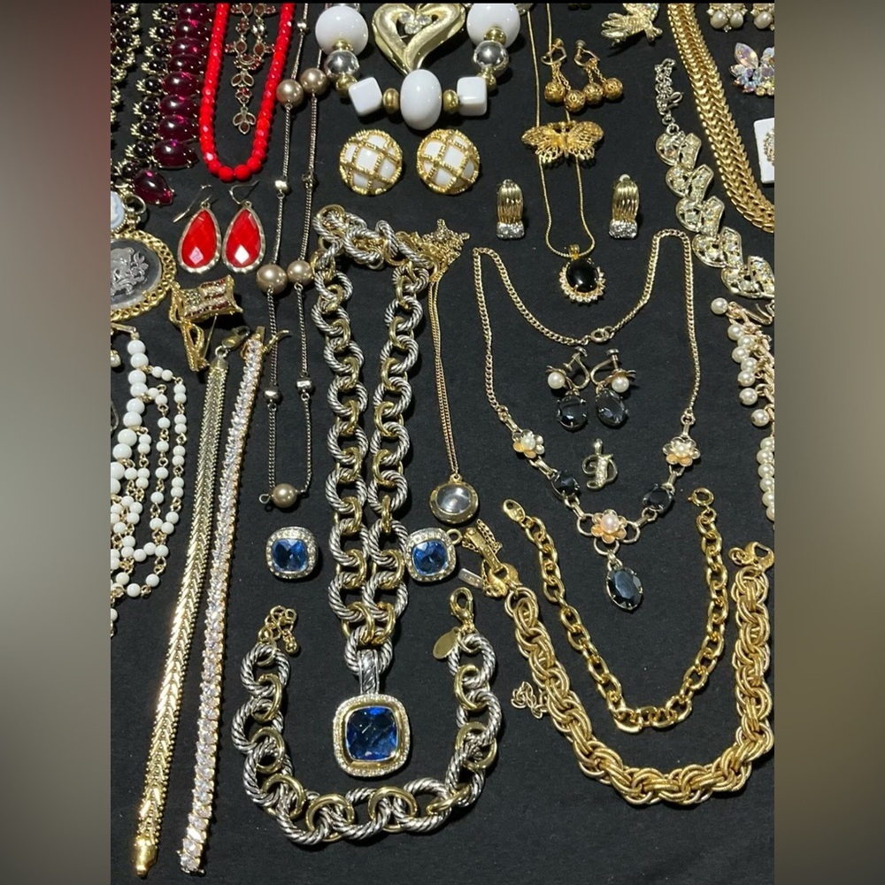 🧨 2 LB ALL SIGNED/HIGH END Jewelry Lot~MOST necklaces signed +earrings bracelets - Picture 5 of 9